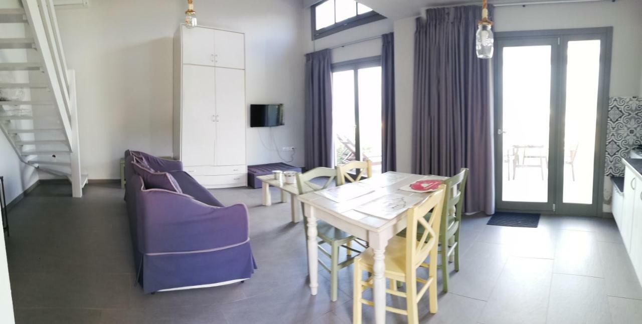 Thea Houses มิลินา ภายนอก รูปภาพ