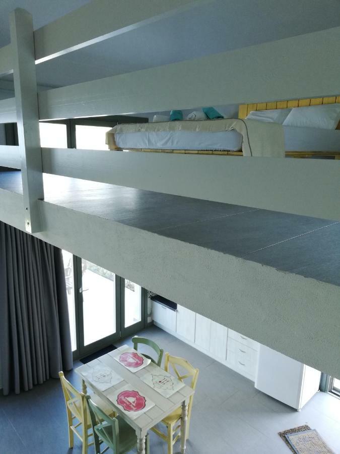 Thea Houses มิลินา ภายนอก รูปภาพ