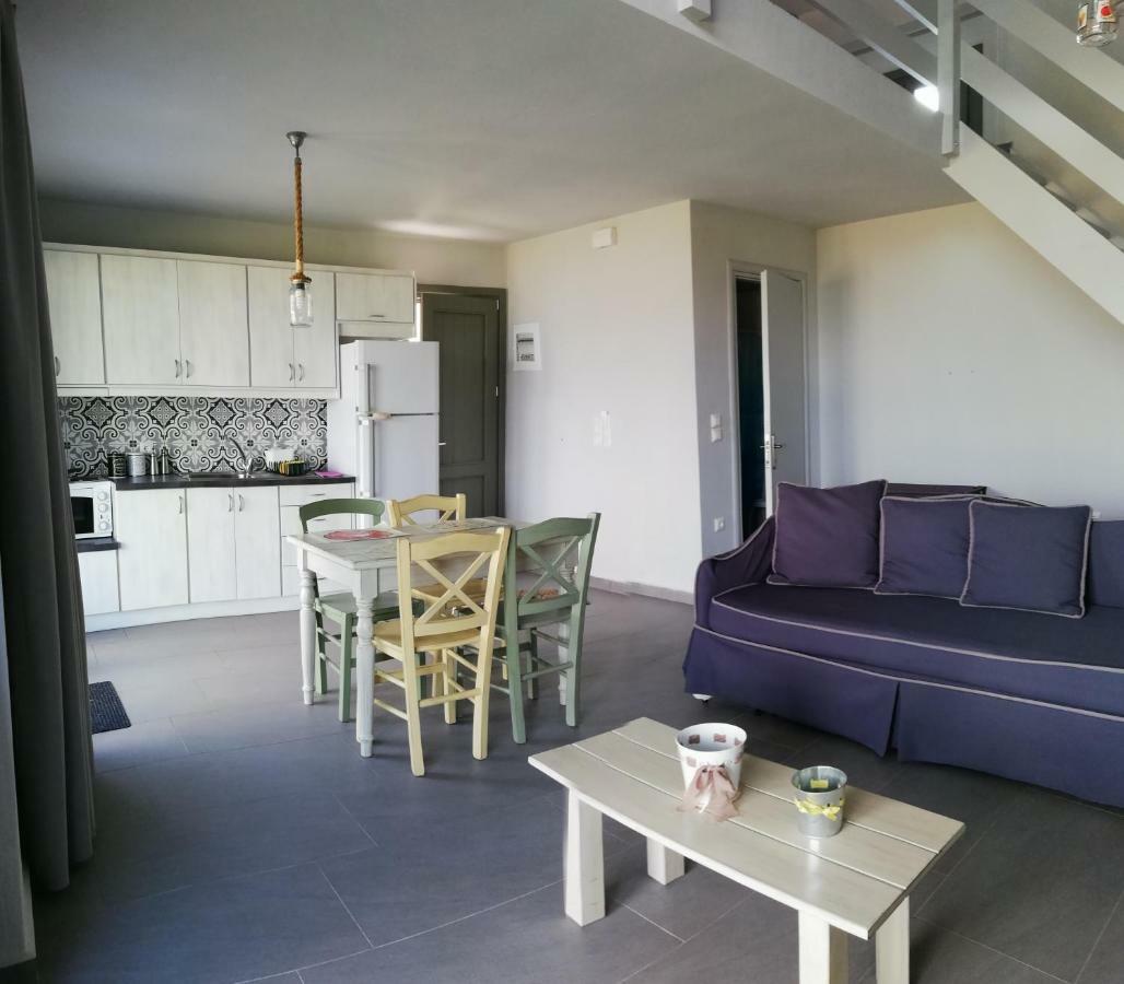 Thea Houses มิลินา ภายนอก รูปภาพ